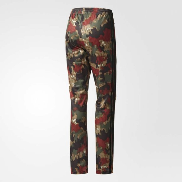 Adidas Womens Pharrell Williams Hu Hiking Camo Track Pants CY7521 - Picture 2 of 5